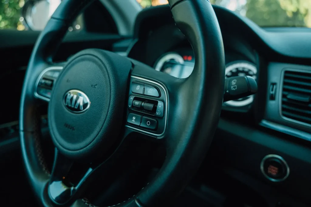 kfz-gutachter-leipzig-sachsen-unfall-mit-hybrid-auto